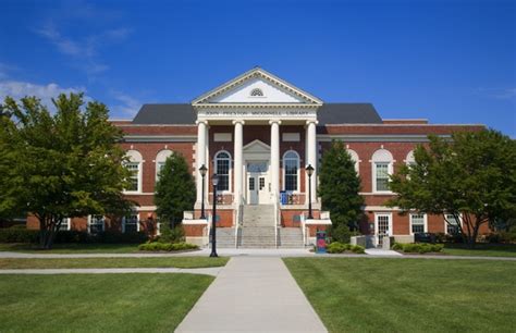 radford university majors and minors.